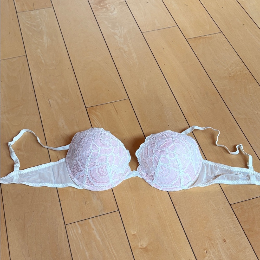 Betsy Johnson Women's Lace Push-Up Bra - Beije  & Light Pink